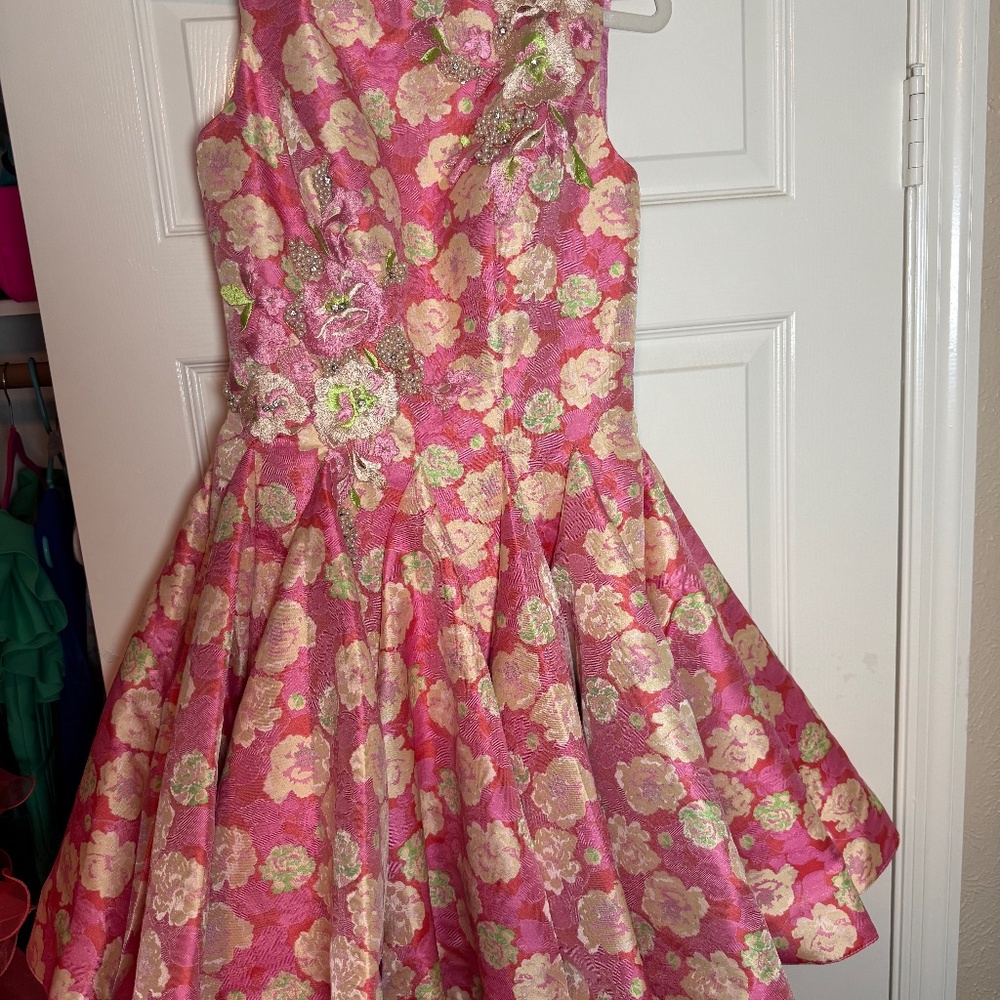 Size 6 Jovani floral cocktail dress